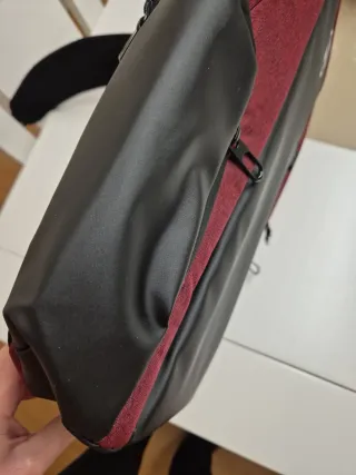 Mochila eTravel Negra y Roja