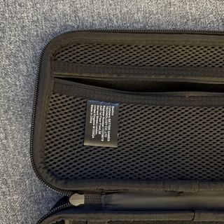 Funda Negra Nintendo Switch Bestico