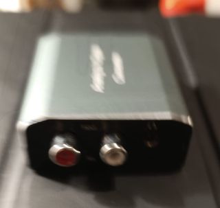 Conversor Áudio Analógico para Digital Cinza