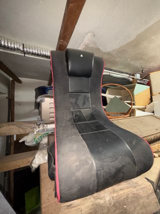 Silla Gamer PlayStation Negra con Detalles Rojos