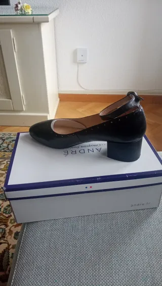 Zapatos de piel negros