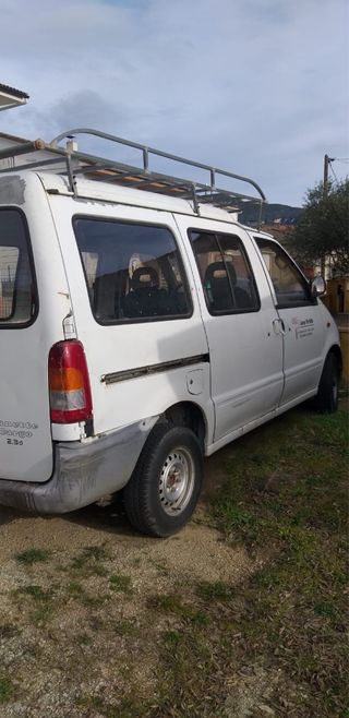 Nissan Vanette 1999