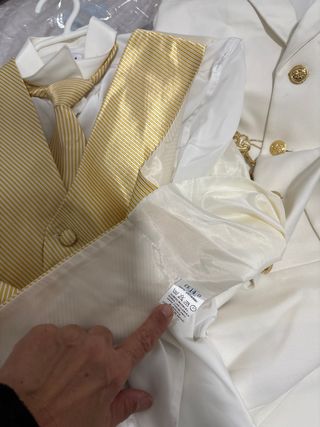 Traje de Comunión Niño Blanco y Dorado