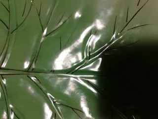 Piatto centrotavola foglia verde e giallo