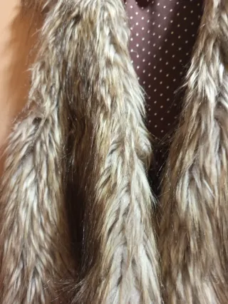 Chaleco pelo sintético
