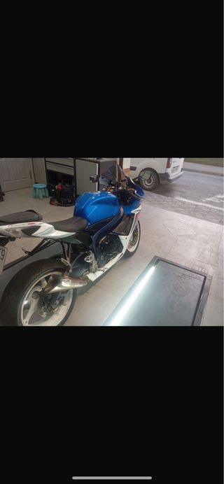Suzuki GSXR 600