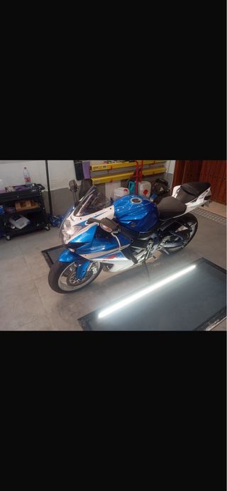 Suzuki GSXR 600
