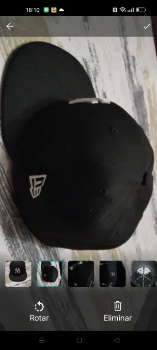 Gorra New Era NY Negra Talla 56.8 Nueva