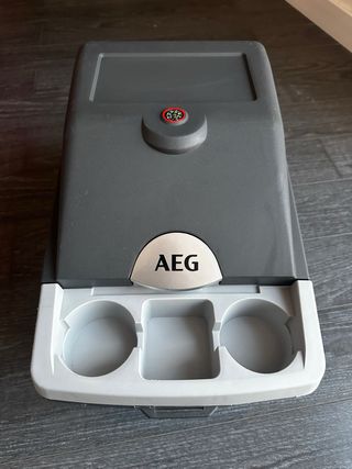 Geleira AEG BK16 16L 12V Como Nova