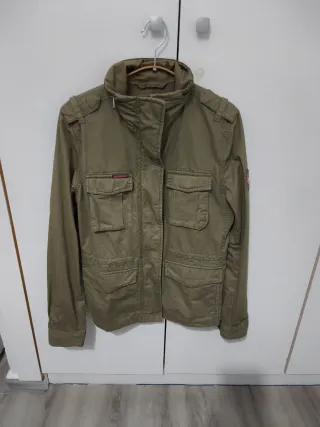 Cazadora militar Superdry verde mujer Talla S