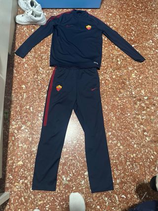 Lote Ropa: chandales nike,sudadera y conjunto syna