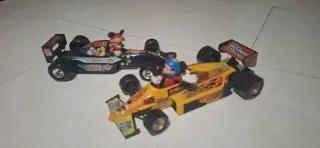 Coche de carreras Mickey Mouse Disney