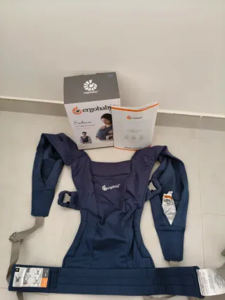 Mochila Portabebés Ergobaby Embrace Azul Marino