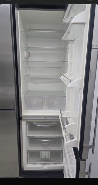 Nevera LIEBHERR Combi No Frost 2METROS