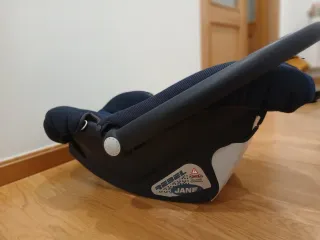 Maxi Cosi Jane con reductor bebé