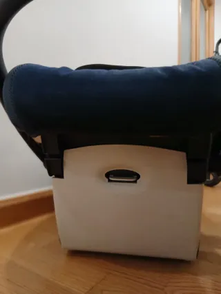 Maxi Cosi Jane con reductor bebé