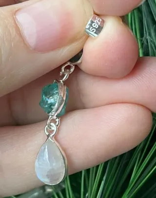 Colgante topacio apatita piedraluna y plata 925