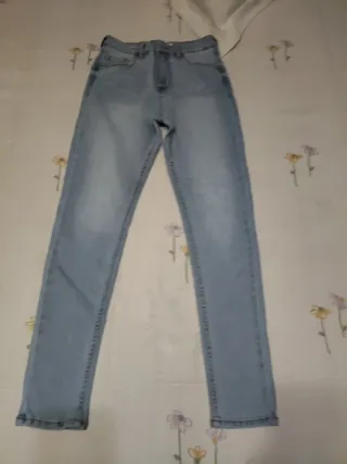 Pantalón vaquero pitillo hombre azul