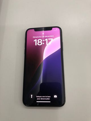 iPhone XS Negro - Batería al 77%