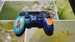 PS4 1TB Negra + 2 Mandos