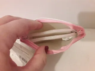 Borsina Melissa con gatti