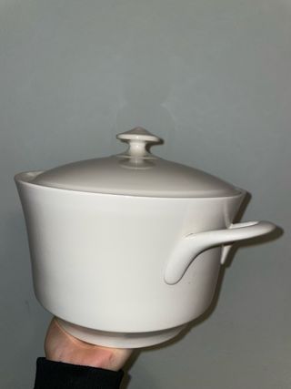 Coppa in porcellana bianca