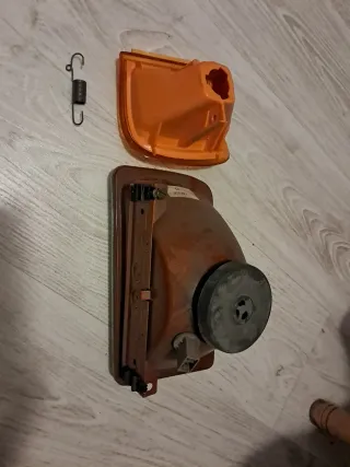 FORD FIESTA MK2. CONJUNTO FARO Y PILOTO DERECHO