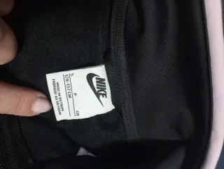 Chándal Nike niña negro y rosa nuevo