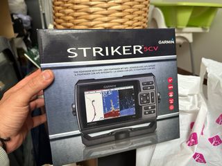 Kayak de pesca galaxy cruz con sonda striker 5CV