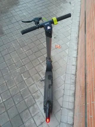 Patinete Eléctrico Cecotec Bongo Serie A