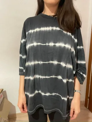 Camiseta oversize ASOS DESIGN tie-dye