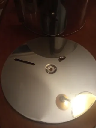 Portarrollos papel higiénico metal plateado