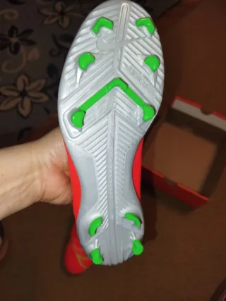 Botas de fútbol Nike Mercurial Rojas