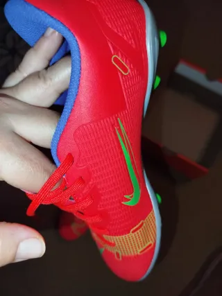 Botas de fútbol Nike Mercurial Rojas
