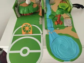 Lote Pokémon: Mochila, Cinturones, Bolas y Figuras