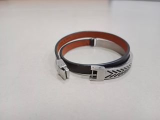 PULSERA VICEROY DE ACERO Y CUERO