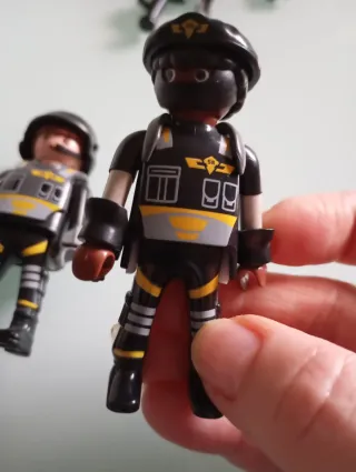 Playmobil Cuerpos Especiales - 2 Figuras y Accesor