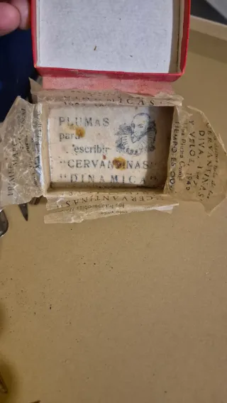 Antigua Caja PLUMAS CERVANTINAS - mod. Dinámica