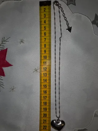 Colgante Guess Corazón Brillante Negro