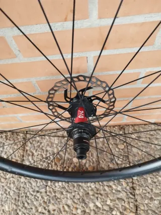 Ruedas Oquo MP30 LTD