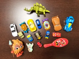 Lote de Juguetes y Figuras Variadas