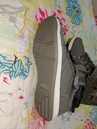 Zapatillas Vty caña alta grises