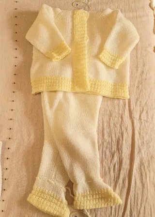 Conjunto Ropa Bebé Blanca/Marfil