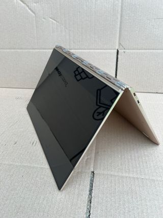 Lenovo Yoga 910-13IKB i7 | 16GB RAM | 1TB SSD