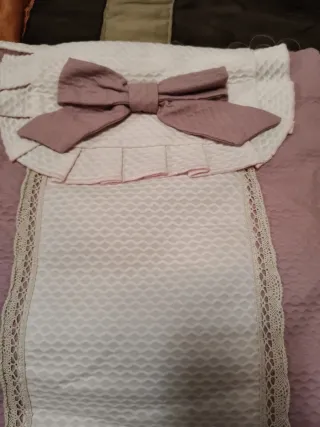 Colcha para carrito de bebé con lazo