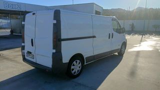 Renaul Trafic 2004. Larga. Camperizado desmontable