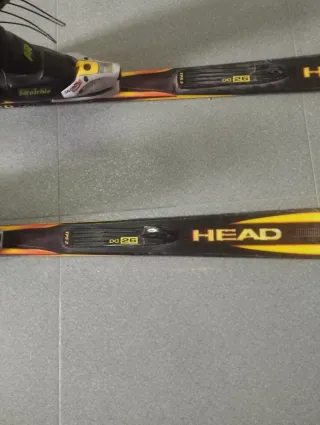 Esquís Head con botas