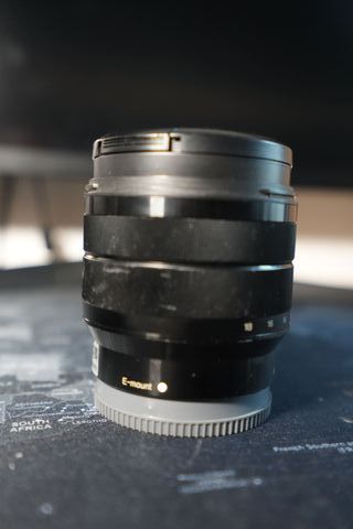 Objetivo Sony E 10-18mm F4 OSS