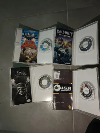 PSP Street Negra + Accessori e Giochi