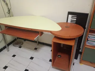 Escritorio moderno metal y madera